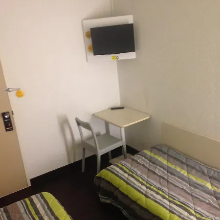 מלון Hotelf1 Dunkerque Synthe